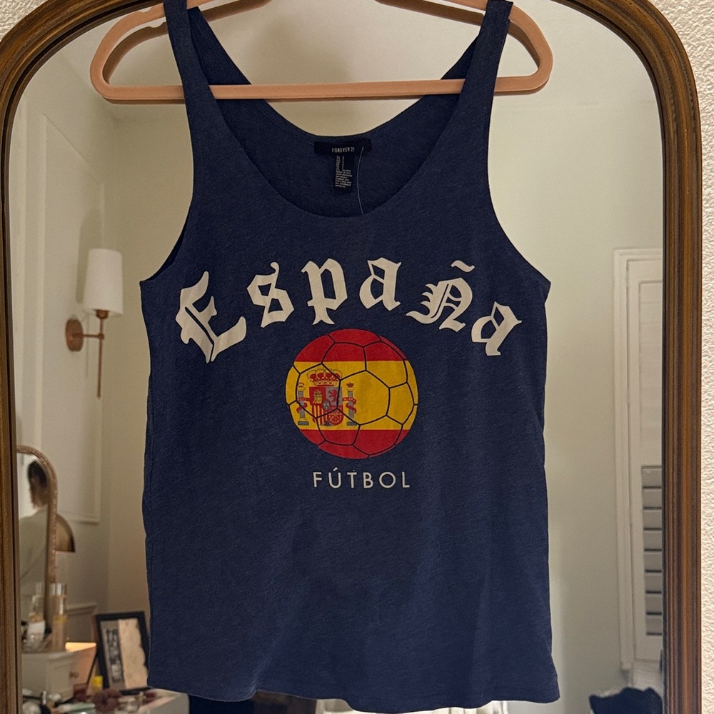 Forever 21 Charcoal España Futbol Team Top